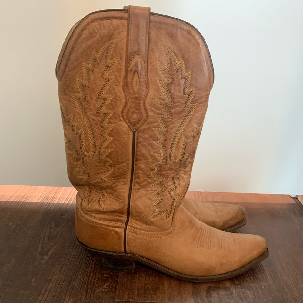 7.5 women cowboy boots